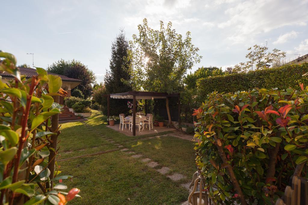 Longare Nina Guest House מראה חיצוני תמונה